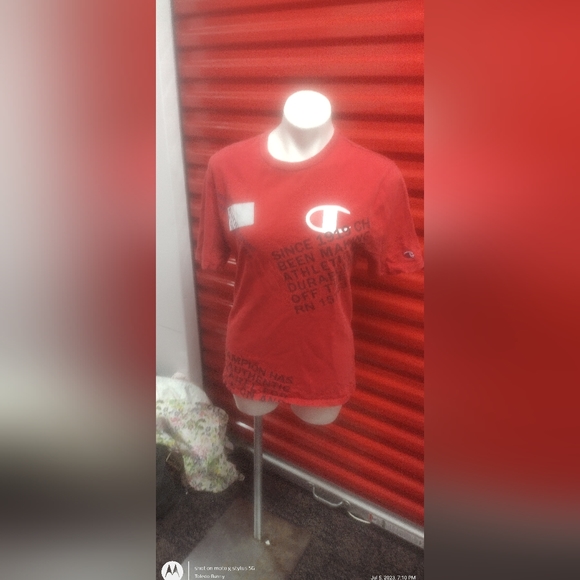 Throwback champion Tee - Picture 3 of 6